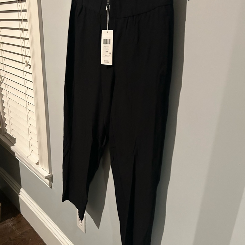 NWT Eileen Fisher Size Medium black ankle pant - Picture 3 of 9